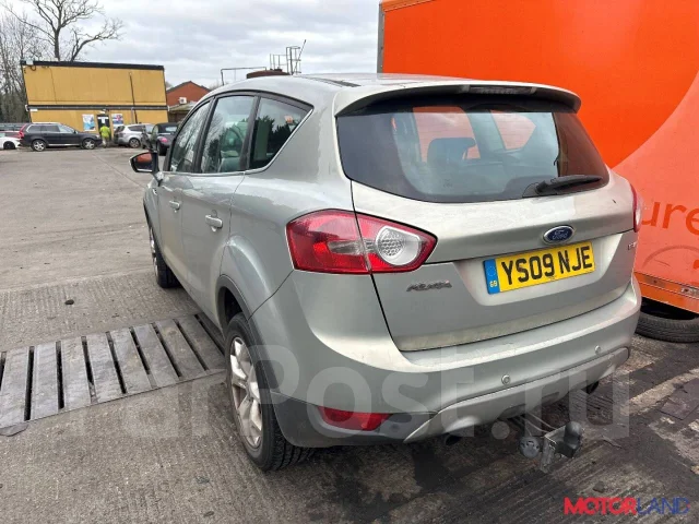 ������� Ford Kuga 2008-2012 20701057 1563367 ����