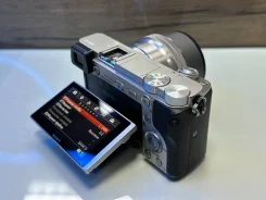 Sony Alpha ILCE-6000 Kit ����