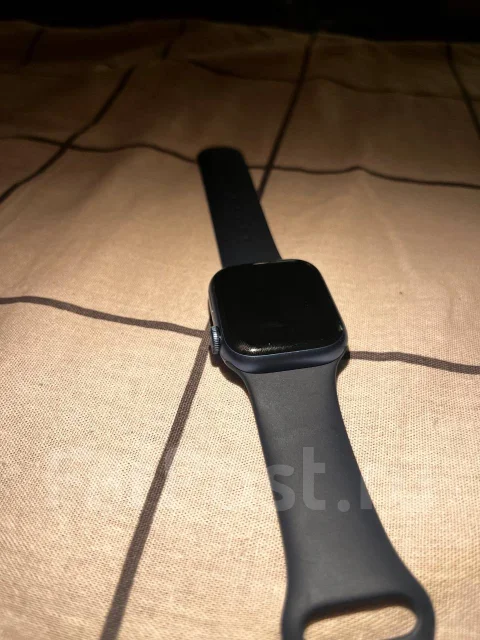 Apple Watch Series 7. GPS, NFC, IP67 ����