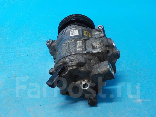 ���������� ������������ Audi A5 (8T) 2008-2016 8K0260805M ����