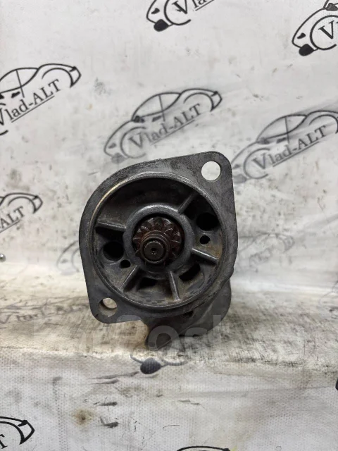 ������� Isuzu 4JG2 4JB1 8971366830 ����