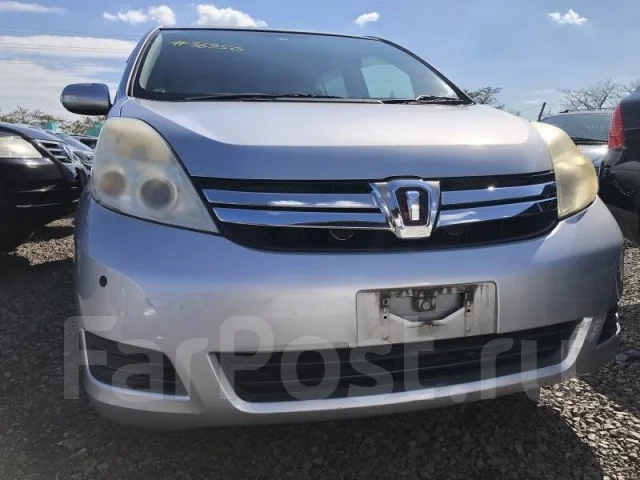 Toyota Isis ����