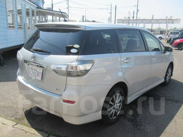 Toyota Wish. ��������, 4wd, 1.8 (130��.�.), ������, 42 000����. ��, �/�. ��� ����� �� ������������ ����