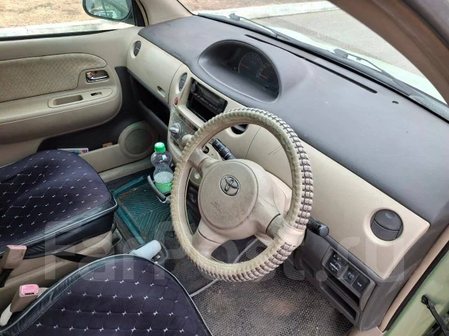 Toyota Sienta. ��������, ��������, 1.3 (110��.�.), ������, 299 999����. �� ����