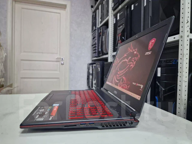 MSI Katana. ��� 12 ��, ���� 500���, WiFi: 1, Bluetooth: 1, ����������� �� 3��. ����