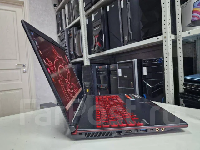 MSI Katana. ��� 12 ��, ���� 500���, WiFi: 1, Bluetooth: 1, ����������� �� 3��. ����