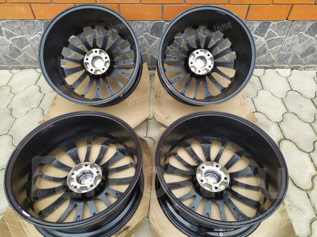 Weds Leonis VT. 8.0x19", 5x114.3, ET50 ����