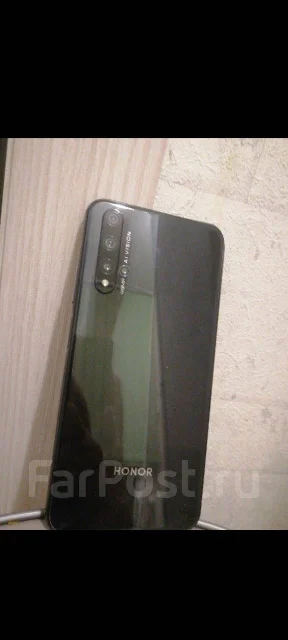 Honor 20. �/�, 128 ��, 4G LTE, 5G, NFC ����