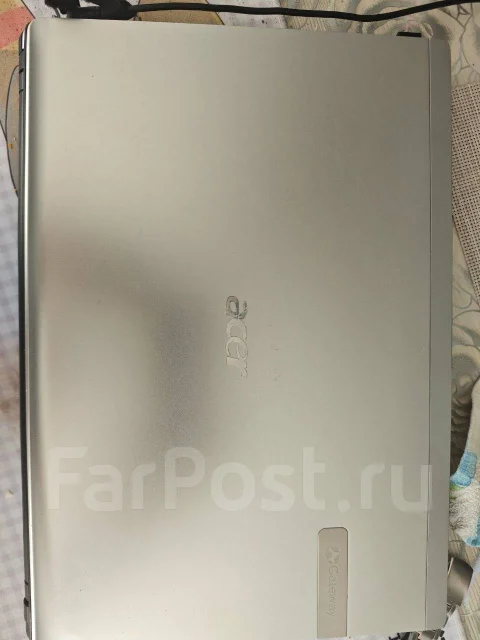 Gateway. 13.9", ��� 3072 ��, ���� 500���, WiFi: 1 ����