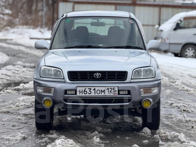 Toyota RAV4. ��������, 4wd, 2.0 (135��.�.), ������, 188����. �� ����