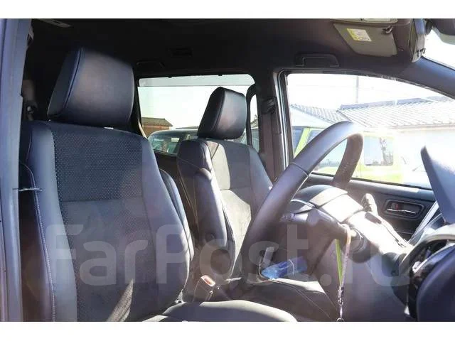 Toyota Voxy. �������, 4wd, 2.0 (152��.�.), ������, 26 000����. ��, �/�. ��� ����� �� ������������ ����