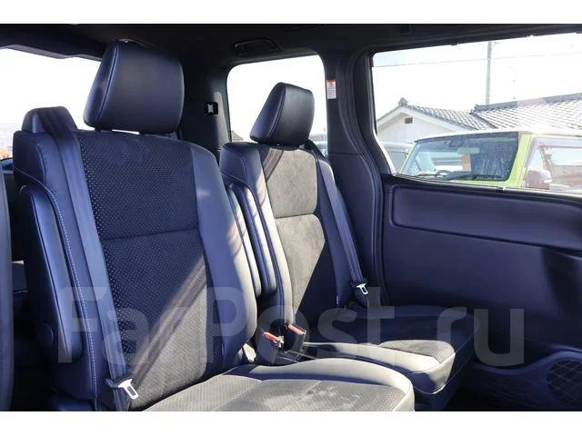 Toyota Voxy. �������, 4wd, 2.0 (152��.�.), ������, 26 000����. ��, �/�. ��� ����� �� ������������ ����