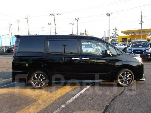 Toyota Noah. ��������, ��������, 2.0 (152��.�.), ������, 39 000����. ��, �/�. ��� ����� �� ������������ ����