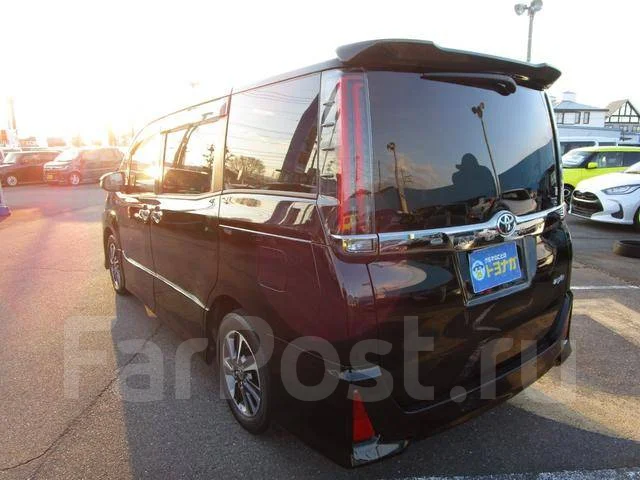 Toyota Noah. ��������, ��������, 2.0 (152��.�.), ������, 39 000����. ��, �/�. ��� ����� �� ������������ ����