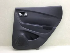������� ����� ������ ������ Renault Kaptur (1) 2016-2022 [829A09818R] 829A09818R ����
