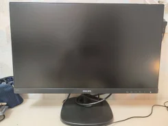 Philips. 24", ���������� �� (LCD, LED, QLED) ����