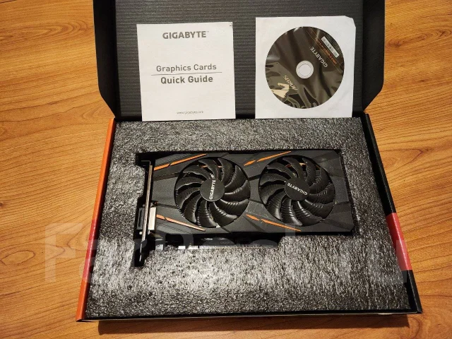Radeon RX 580 ����