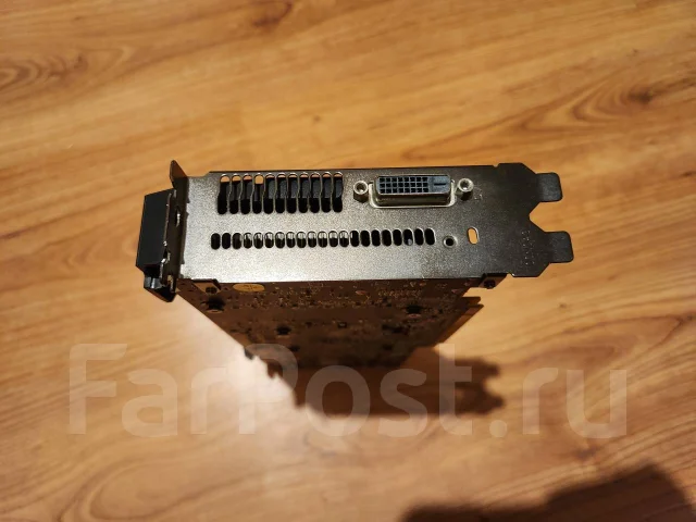 Radeon RX 570 ����