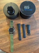 Samsung Gear S3 Frontier. GPS, NFC, IP68 ����
