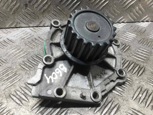 ����� Volvo V70 2004 A00775745 30751700 ����