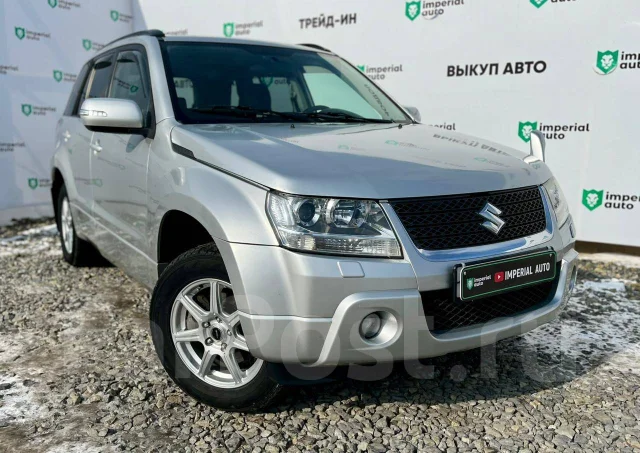 Suzuki Grand Vitara. �������, 4wd, 2.4 (169��.�.), ������, 110 000����. �� ����