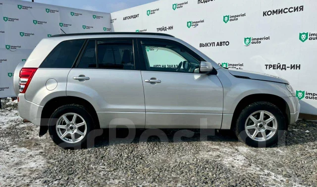 Suzuki Grand Vitara. �������, 4wd, 2.4 (169��.�.), ������, 110 000����. �� ����