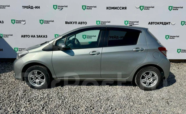 Toyota Vitz. ��������, ��������, 1.3 (95��.�.), ������, 53 000����. �� ����
