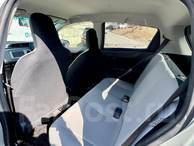 Toyota Vitz. ��������, ��������, 1.3 (95��.�.), ������, 53 000����. �� ����
