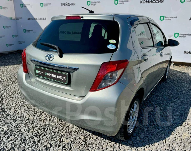 Toyota Vitz. ��������, ��������, 1.3 (95��.�.), ������, 53 000����. �� ����