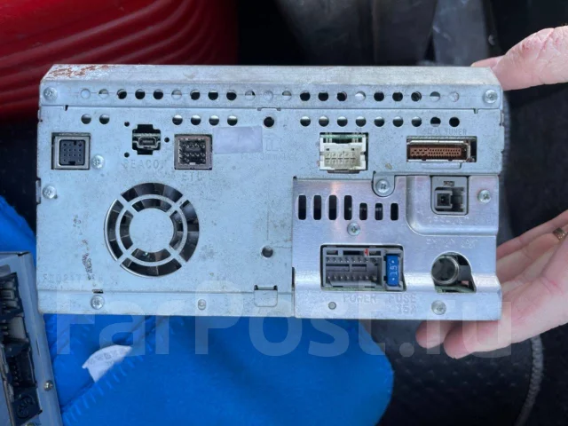 Panasonic CN-LR700D ����