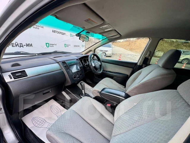 Nissan Tiida Latio. �������, ��������, 1.5 (109��.�.), ������, 181 000����. �� ����