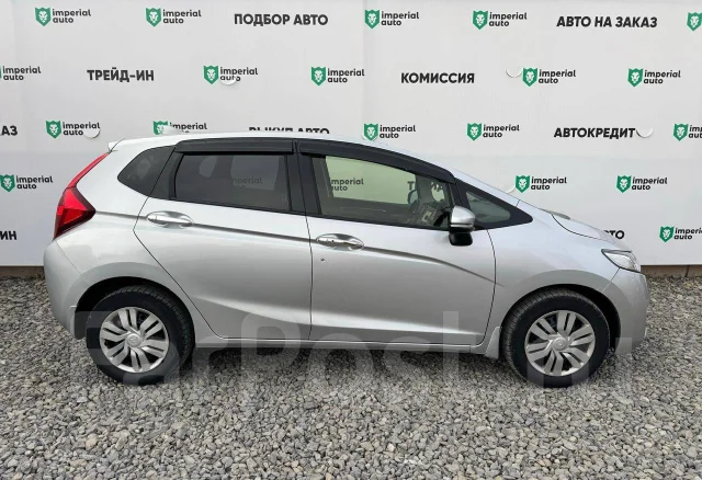 Honda Fit. ��������, 4wd, 1.3 (100��.�.), ������, 131 000����. �� ����