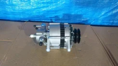��������� Nissan TD27 TD42 QD32 12V � ����������� 2310043G05 ����