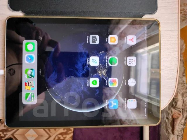 Apple iPad Air. ������ 16 �� ����