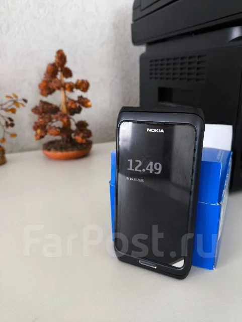 Nokia E7. �/�, 32 ��, ������, 3G ����