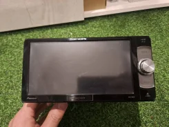 Pioneer AVIC ����