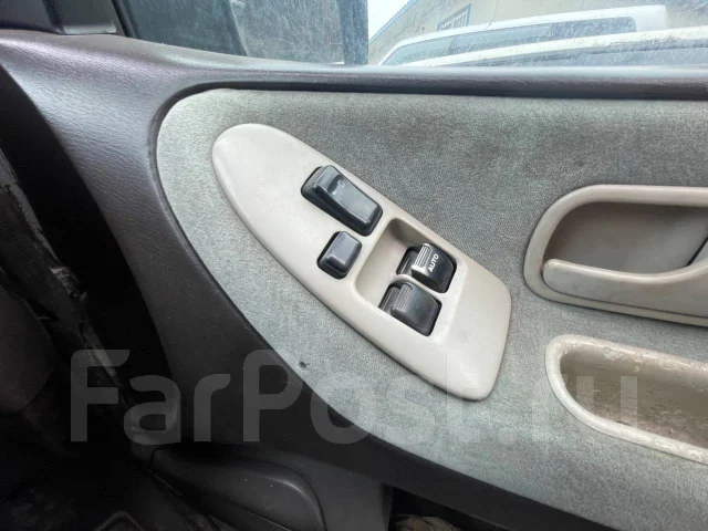 Nissan Largo. VNW30713447, CD20503871X ����