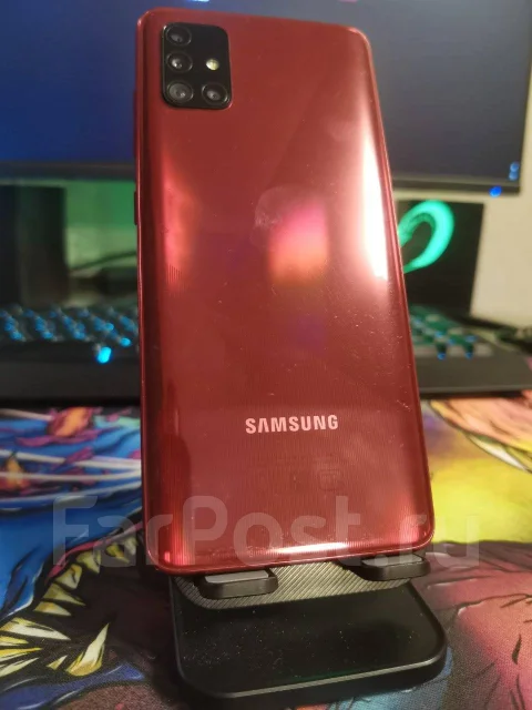 Samsung Galaxy A51. �/�, 64 ��, �������, 4G LTE, NFC ����