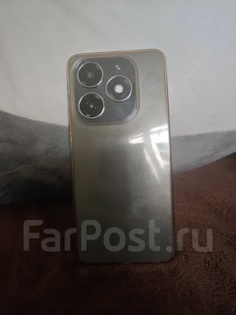 Tecno Spark 20. �/�, 128 ��, ������, 4G LTE, Dual-SIM, NFC ����
