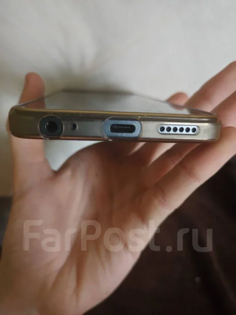 Tecno Spark 20. �/�, 128 ��, ������, 4G LTE, Dual-SIM, NFC ����