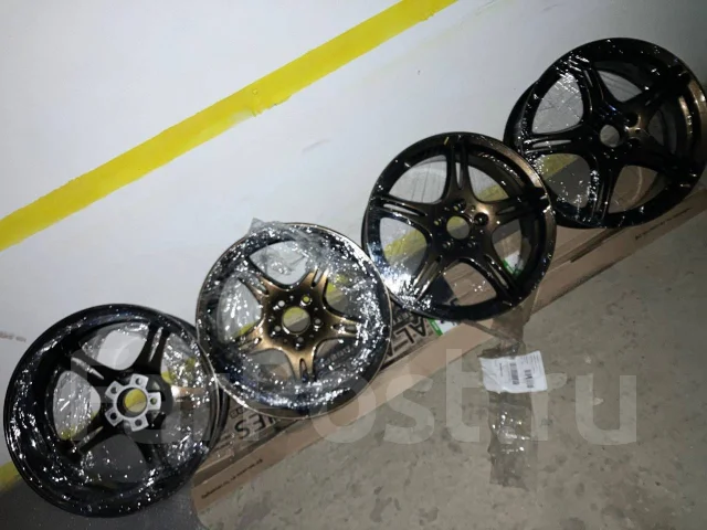 SSR Type-R. 7.0x16", 5x100, ET35, �� 56,1���. ����