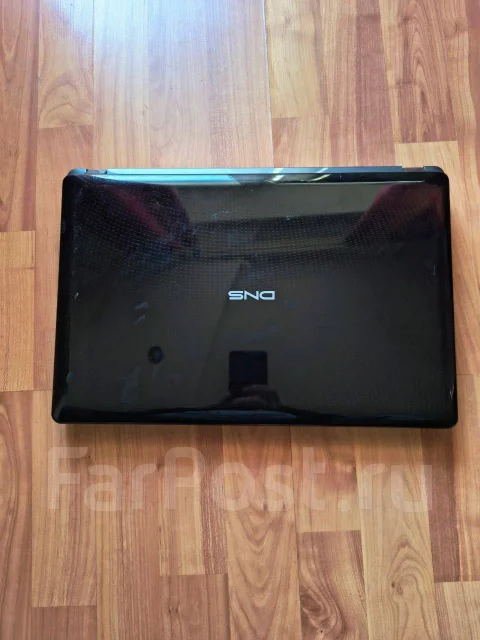 DNS. 15", 2,2����, ��� 4 ��, ���� 100���, WiFi: 1, Bluetooth: 1, ����������� �� 1��. ����