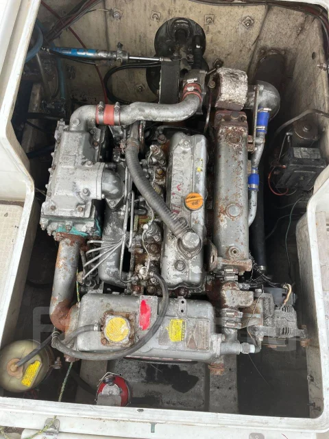 Yanmar. 1986 ���, ����� 7,2��., ��������� ������������, 80��.�., ������ ����