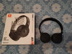 JBL Tune 660NC ����