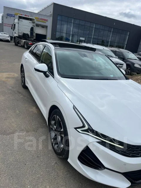 Kia K5. �������, ��������, 1.6 (180��.�.), ������, 31 000����. ��. ��� ����� �� ������������-��-����� ����