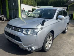 Mitsubishi Outlander. GF8W, 4J12 ����