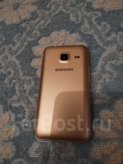 Samsung Galaxy J1 Mini. �/�, 8 �� ����