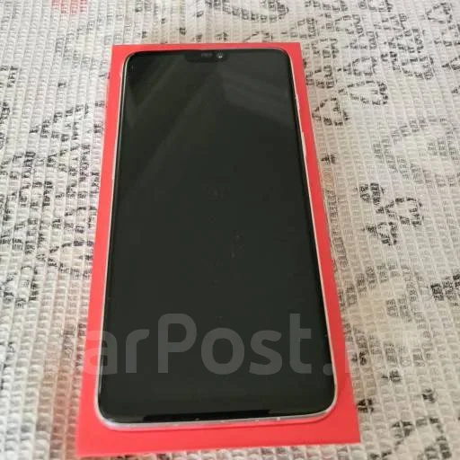 OnePlus 6. �/�, 128 ��, �����, 4G LTE ����