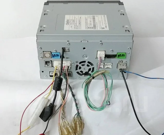 Clarion NX710 ����