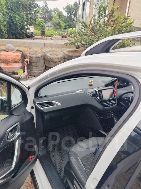 Peugeot 2008. ��������, 1.2 (82��.�.), ������, 115 000����. �� ����
